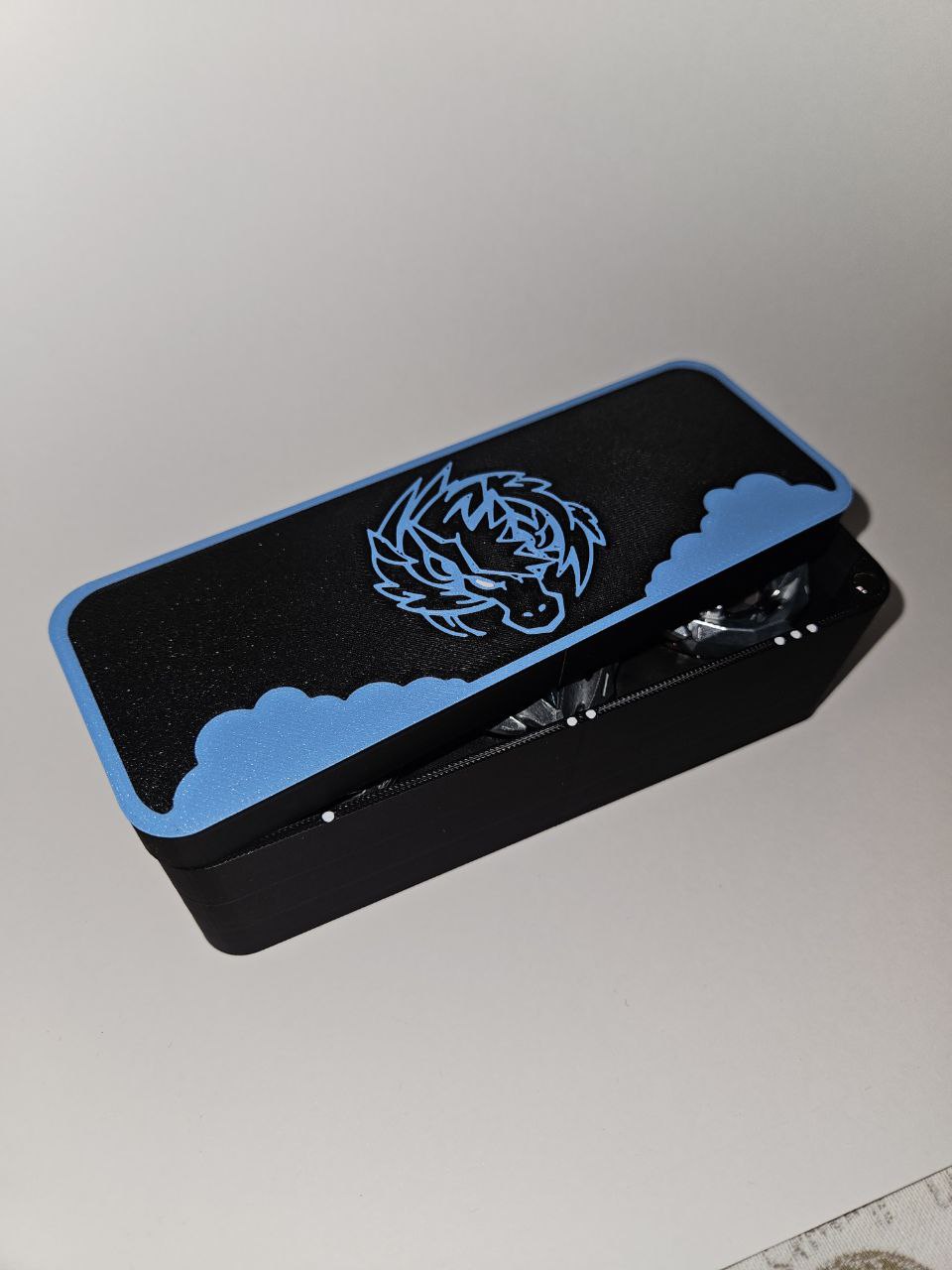 Deck Box Pegasus Magnetico